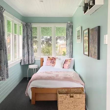 Artshack At The Beach Whanganui Exterior photo